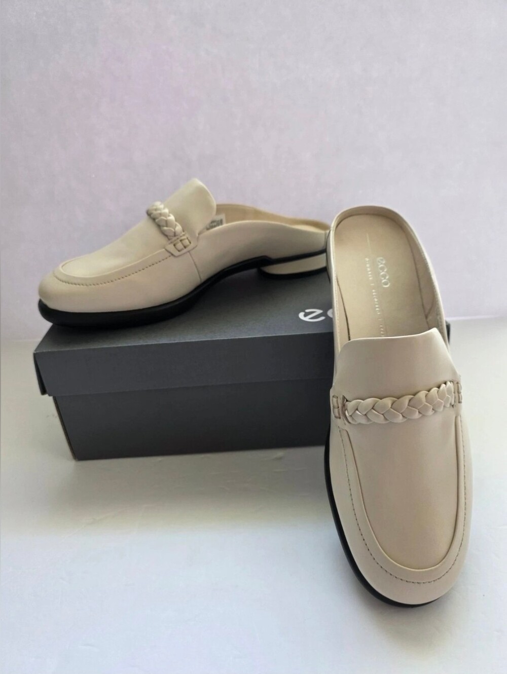 Sculpted Luxury Braided Mules Limestone Leather Slip-On Sz 9-9.5